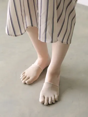 【絹肌Labo】絹紡糸つま先五本指(24.0～26.0cm)