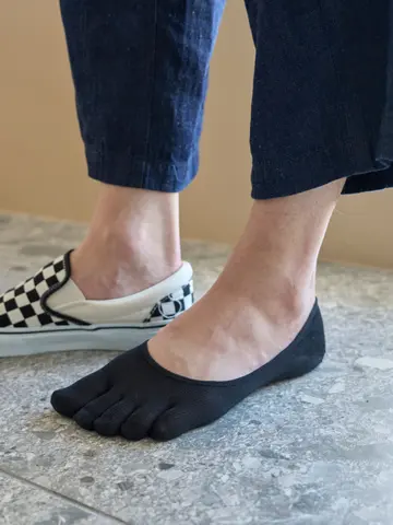 【Tabio MEN】デオドラント五本指カバーソックス(27.0～29.0cm)