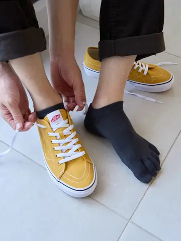 【Tabio MEN】デオセル/五本指スニーカー丈ソックス