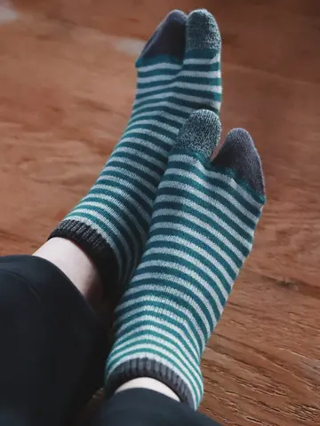 【Tabio MEN】足袋ボーダースニーカー丈ソックス