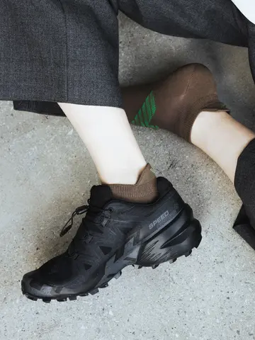 EMPORIO ARMANI イーグル刺繍 ダブルガードスニーカー丈ソックス