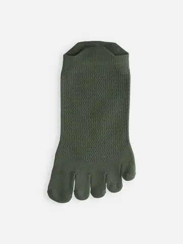 【Tabio MEN】軽い・涼しい・吸水・速乾　足裏までメッシュ五本指スニーカー用ソックス