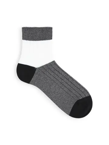 【Tabio MEN】お洒落見えする綿リブカラーパネルショートソックス