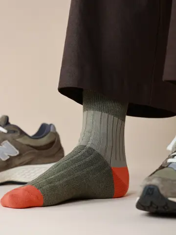 【Tabio MEN】綿リブカラーパネルショートソックス