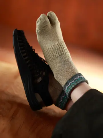 【Tabio MEN】折返し波柄パイル足袋ショート丈ソックス