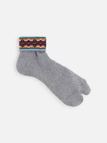 【Tabio MEN】折返しネイティブ柄パイル足袋ショート丈ソックス