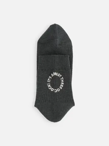 【Tabio MEN】メッセージ刺繍ショート丈ソックス