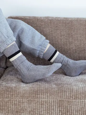 【Tabio MEN】クリケットラインレギュラー丈ソックス