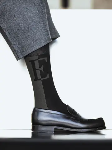 【EMPORIO ARMANI】 E・Aロゴクルー丈ソックス