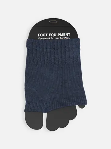 【Tabio MEN】吸水速乾性と温度調整機能を兼ね備えた、新発想のトングソックス