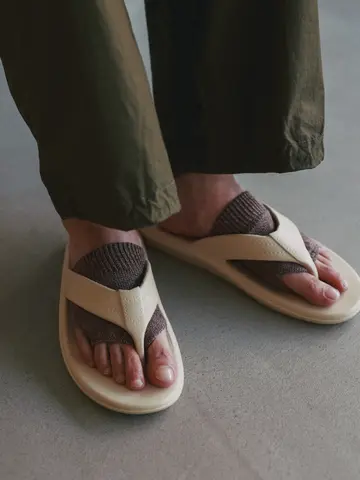 【Tabio MEN】サンダル用小指出しトングソックス