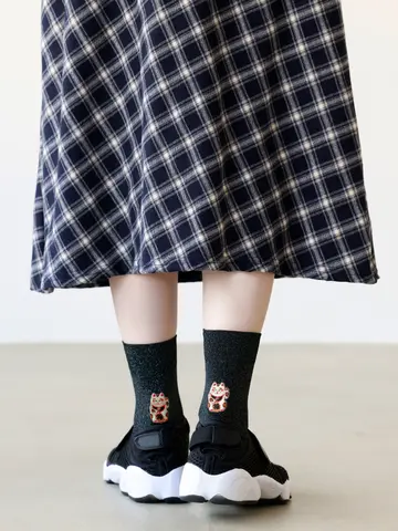【永楽屋コラボ】ラメ招き猫刺繍ソックス