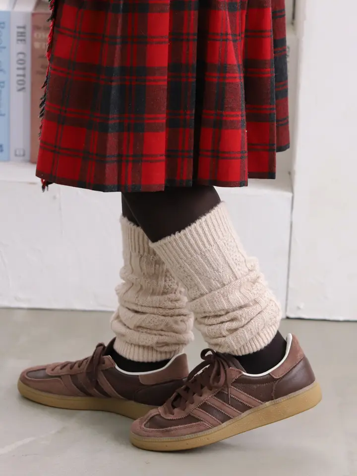 縄柄レッグウォーマー ( 011400128 ) | 靴下屋公式通販 Tabio