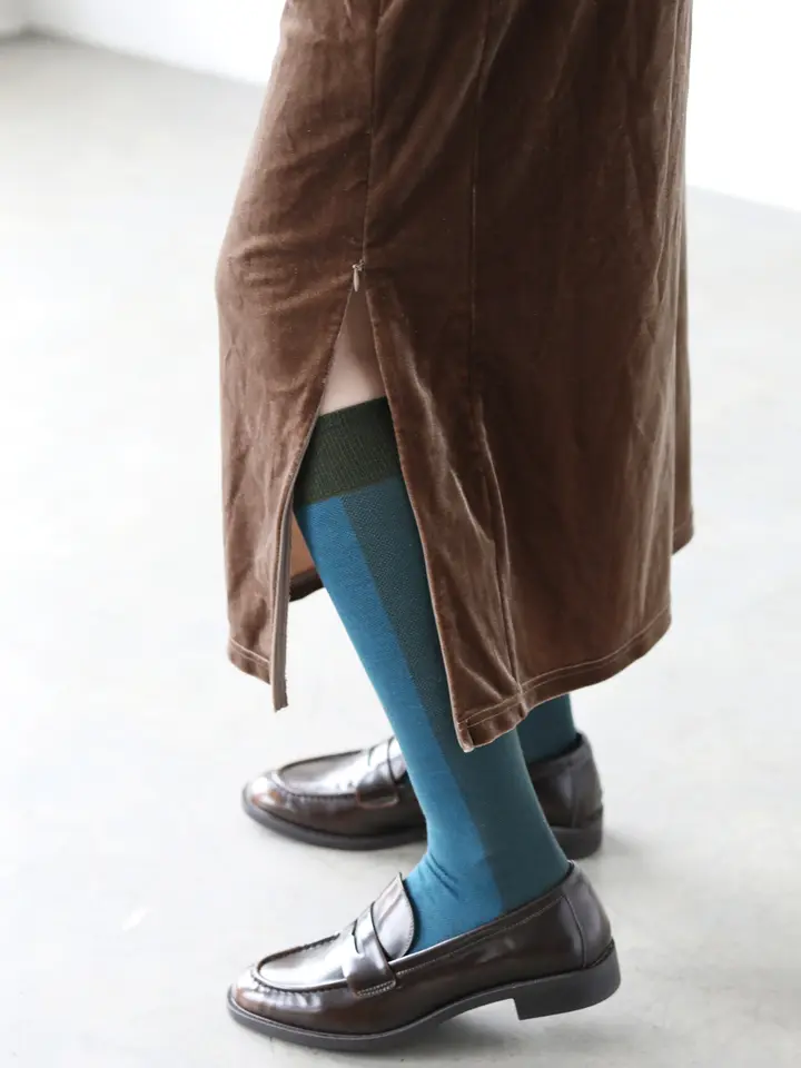 ツイードバイカラーハイソックス ( 021170125 ) | 靴下屋公式通販