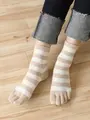 五本指ボーダーショートソックス ベージュ