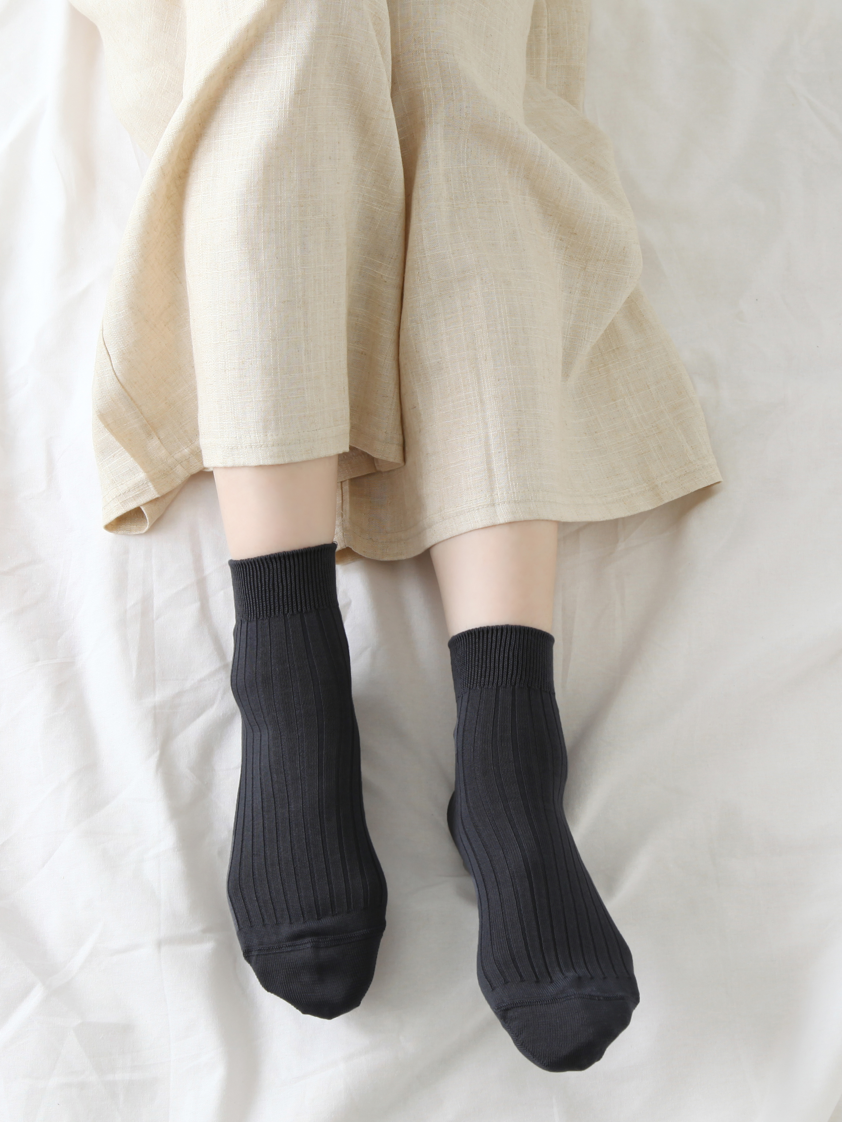 三つ折ソックス タビオ] [靴下屋]クツシタヤ タム三つ折りリブショートソックス 情けない 22.5～24.5cm 日本製