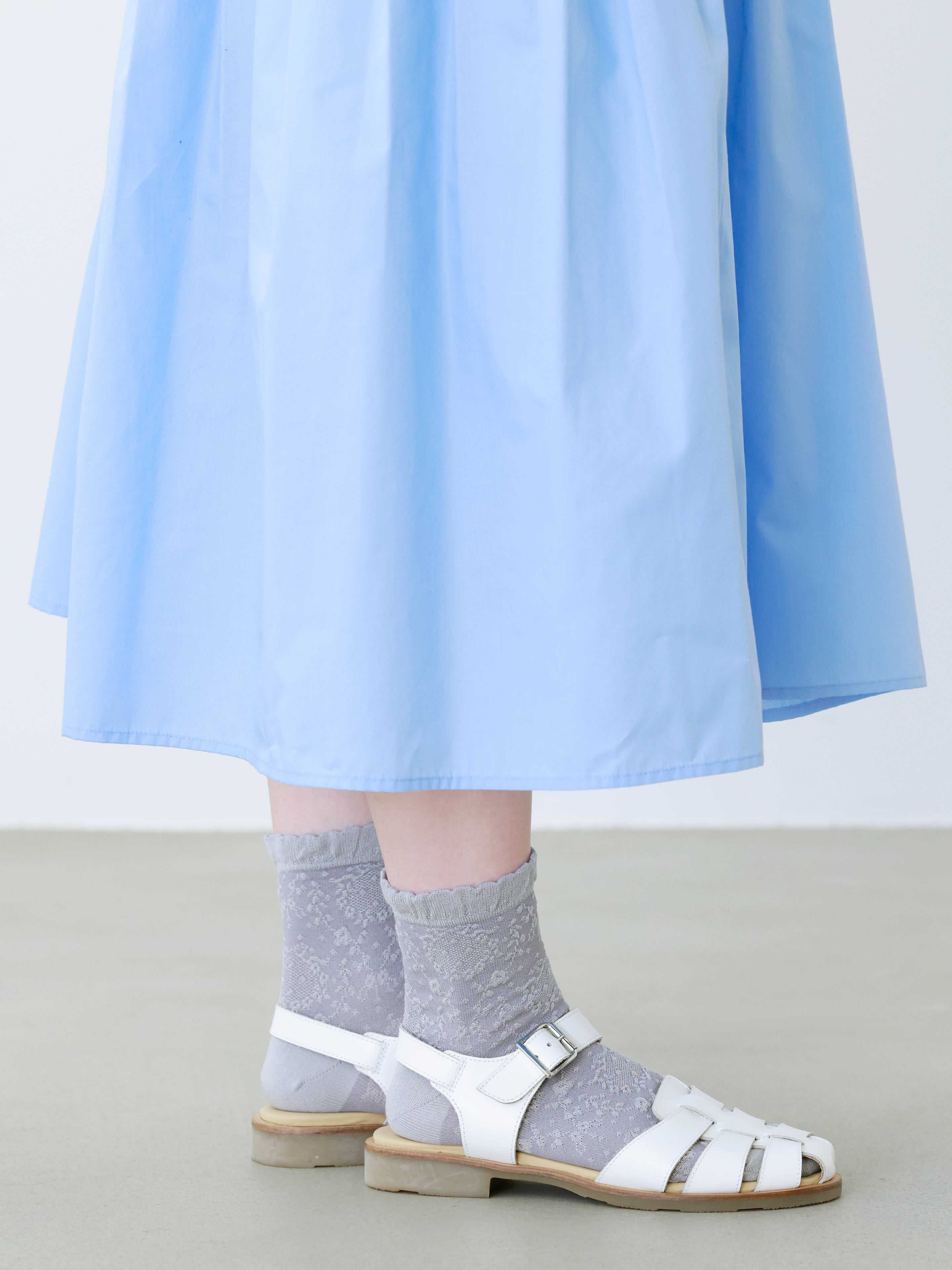 フロート花冠ドットショートソックス ( 011132677 ) | 靴下屋公式通販