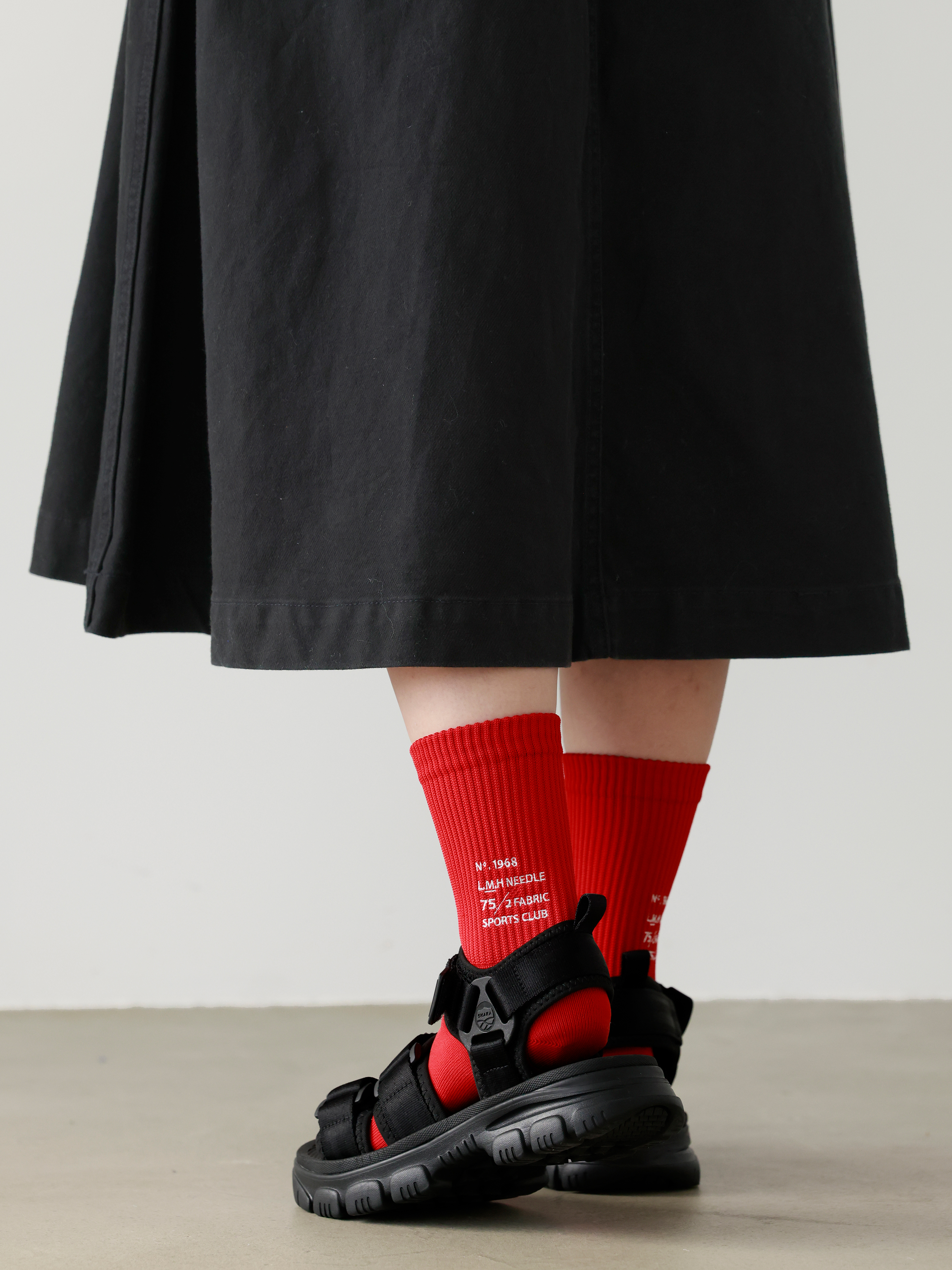 ドライアメリブロゴ刺繍ソックス ( 011141424 ) | 靴下屋公式通販