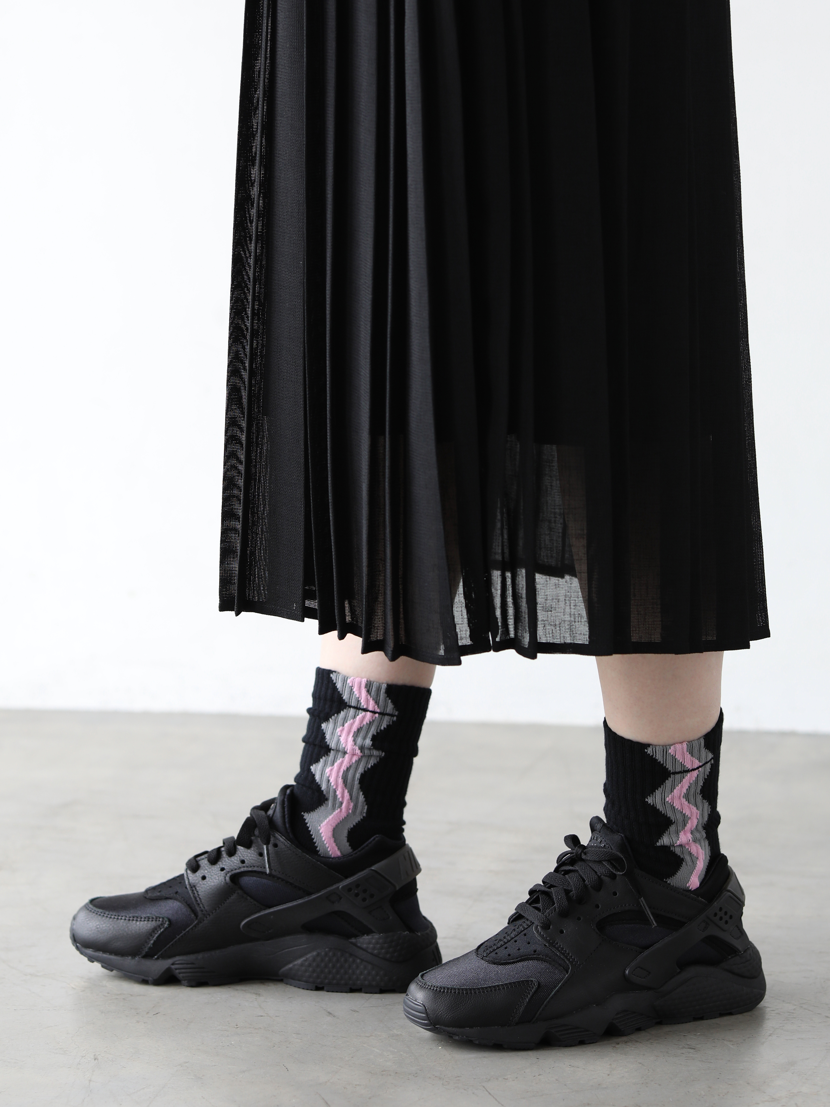 ララ kotohayokozawa】【CONVERSE】ROADCLASSIC SS OX (MEN'S