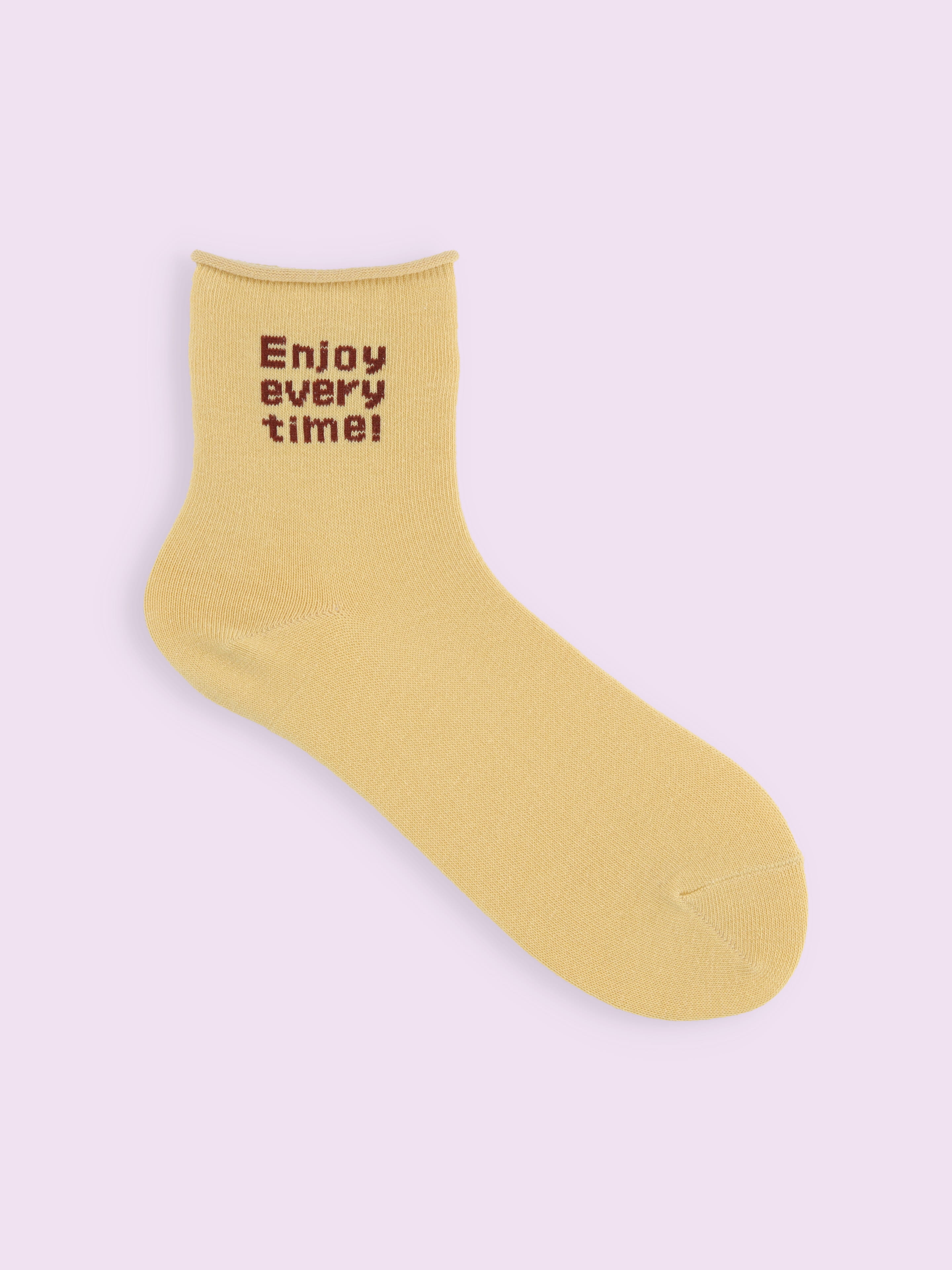 SALE 【靴下屋fam】履き口ゆったりくるくるロゴショートソックス