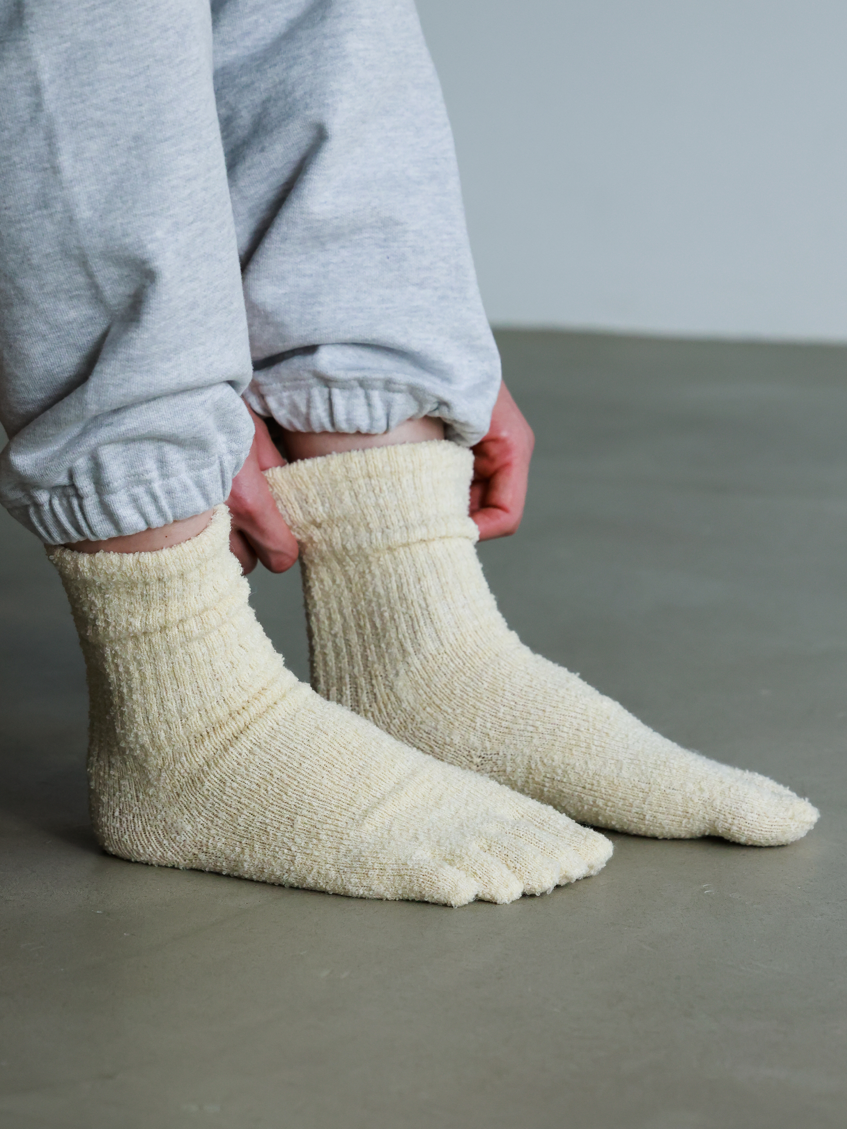 Tabio MEN】リングヤーン五本指ショート丈ソックス ( 062131372