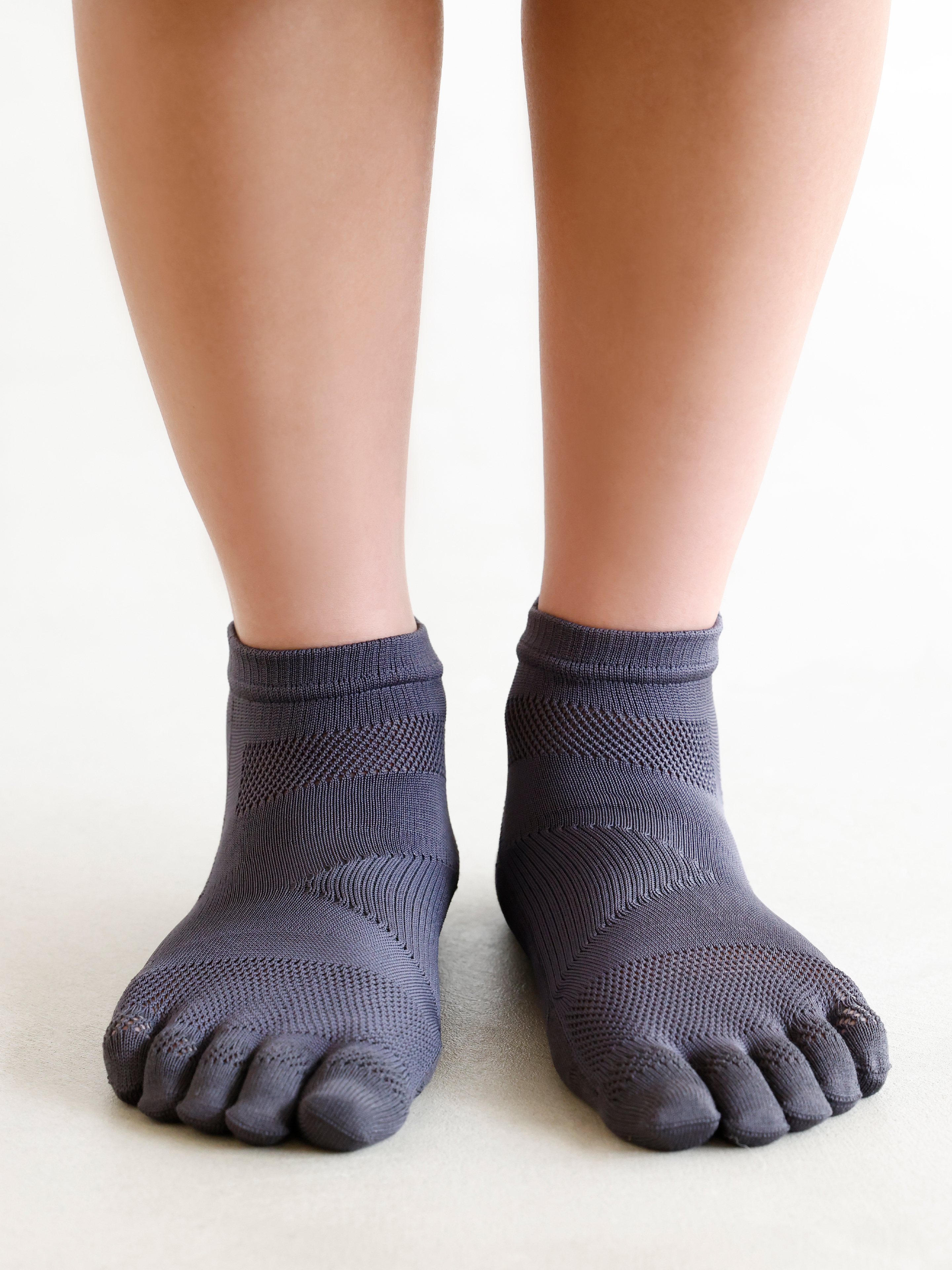 Vibram KMD EVO 41サイズ tabio5本指靴下 Vibram KMD EVO 41サイズ tabio5本指靴下