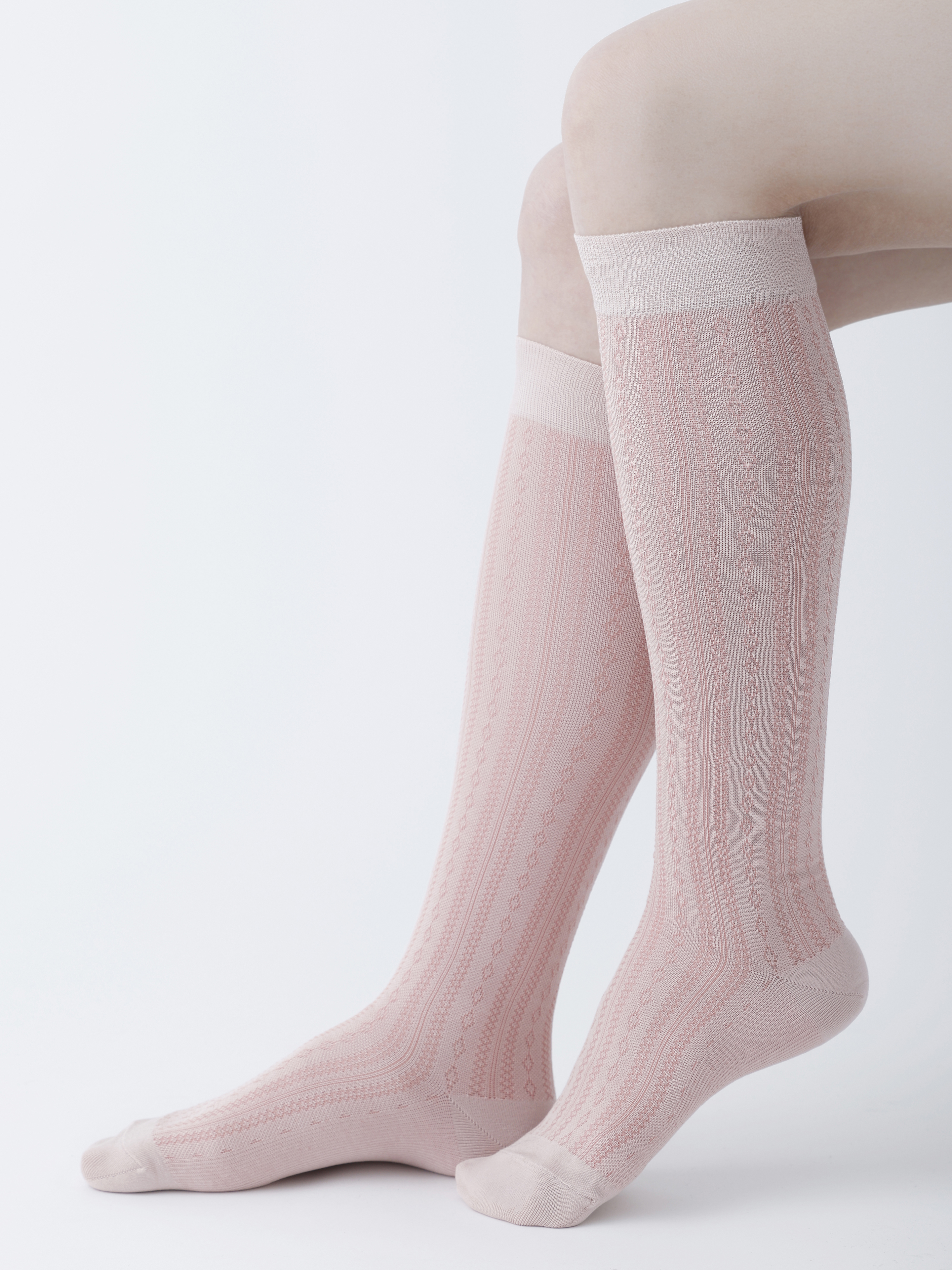脚、適う。】美 線 適 圧 Slim Soft Fit / 専用BOX入り ( 551170002